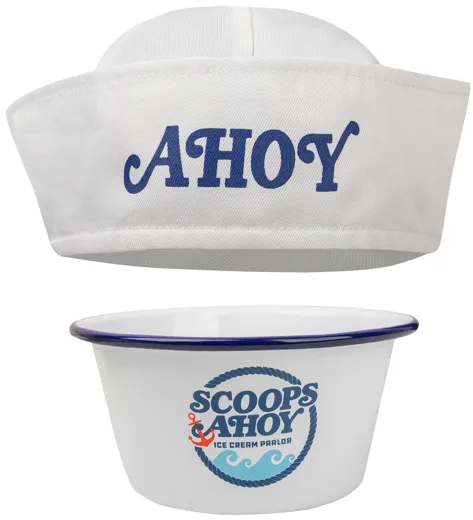 Stranger Things: Scoops Ahoy Eisbecher mit Matrosenmütze