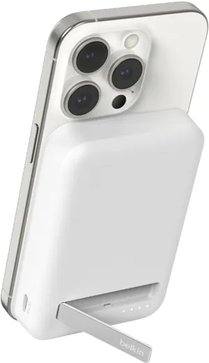 Belkin Boost Charge Pro Magnetic Powerbank with Qi2, 15W, 8K - white