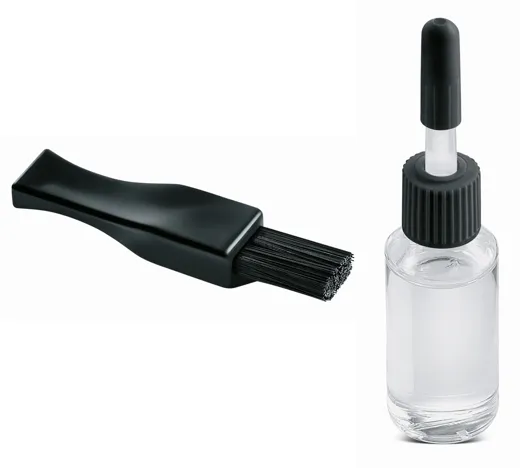 Valera Oil bottle + cleaning brush kit 13002200 for clipper 300