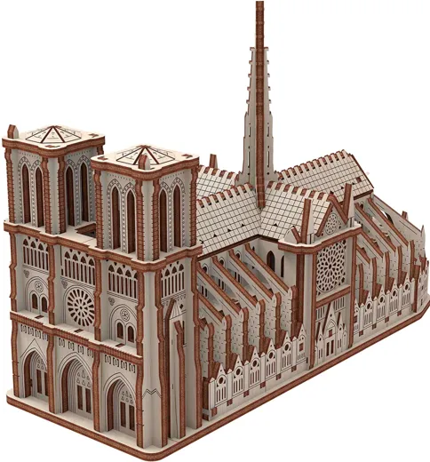 Mr. Playwood: Notre Dame Cathedral