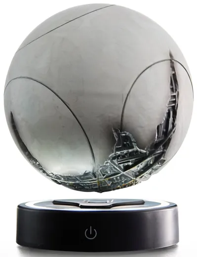 Destiny: The Traveler - schwebend